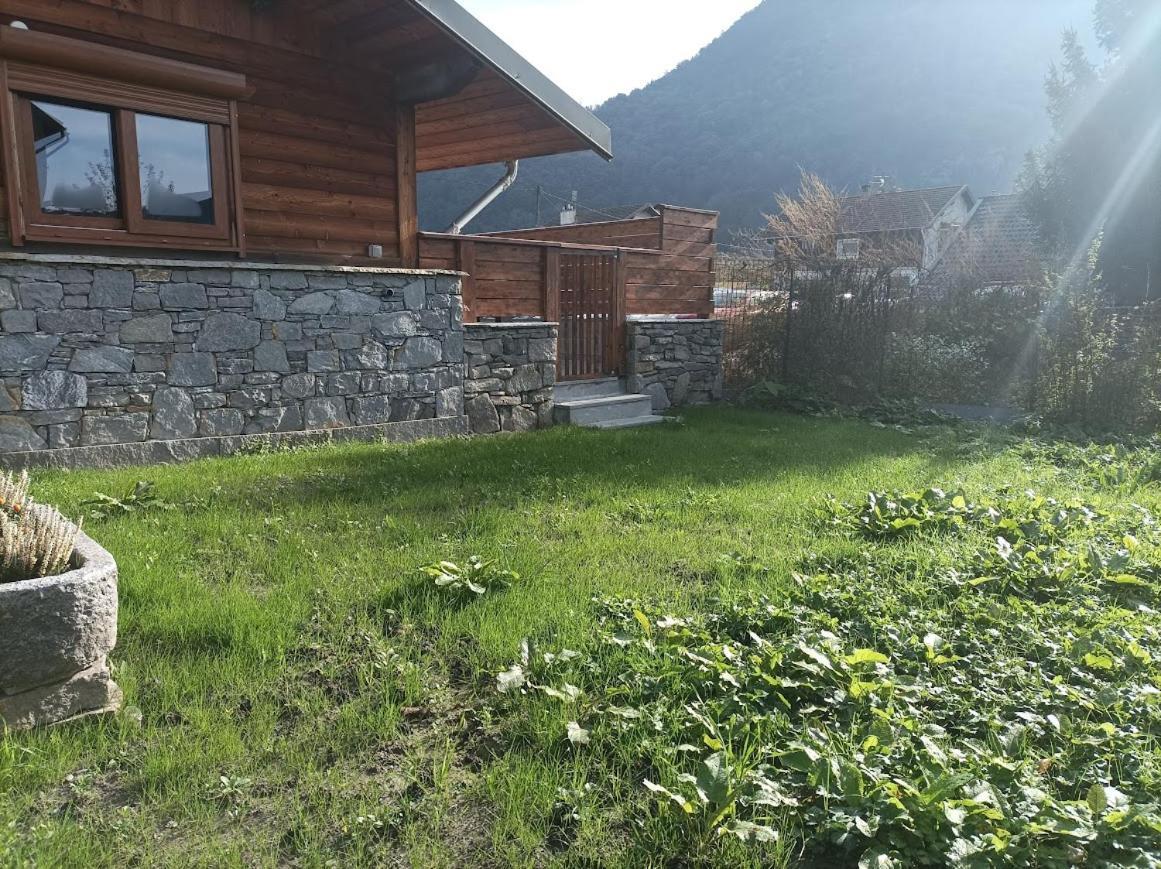 Joli Appart Terrasse Et Jardinet Албервил Екстериор снимка