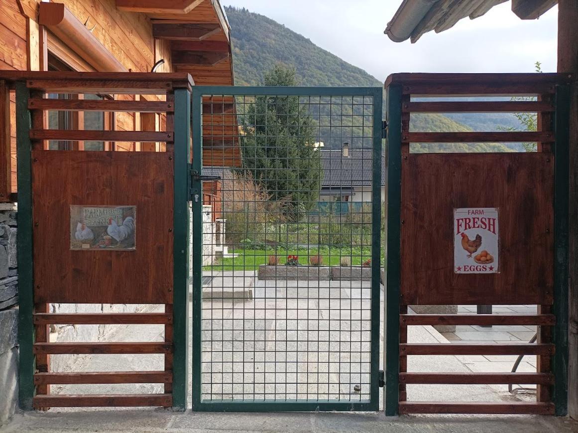 Joli Appart Terrasse Et Jardinet Албервил Екстериор снимка