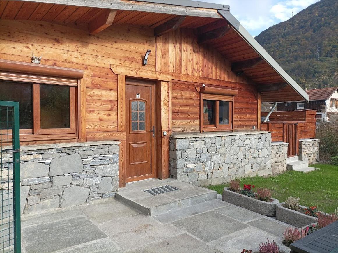 Joli Appart Terrasse Et Jardinet Албервил Екстериор снимка
